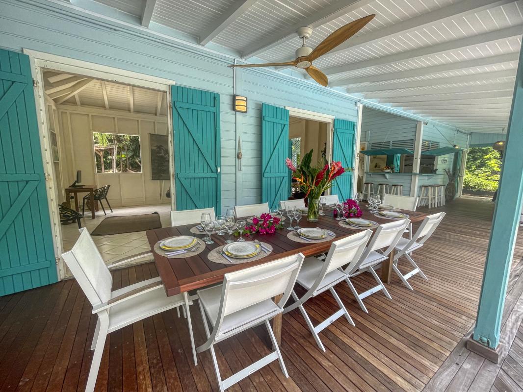 16.Location villa piscine Saint François Guadeloupe_Terrasse Piscine
